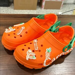 Carrots x Crocs All Terrain Clog Sz 9M / 11W